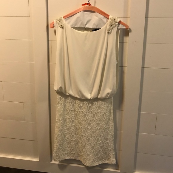 White Dress - Picture 1 of 3